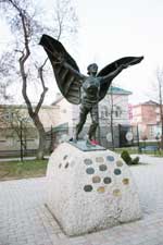 Скульптура "Никитка-летун". Кунгур